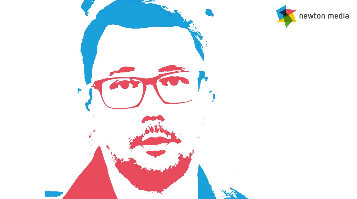 article image Mluvčí prezidenta nejčastěji přeje hezký den, děkuje za podporu anebo kritizuje odpůrce Miloše Zemana.