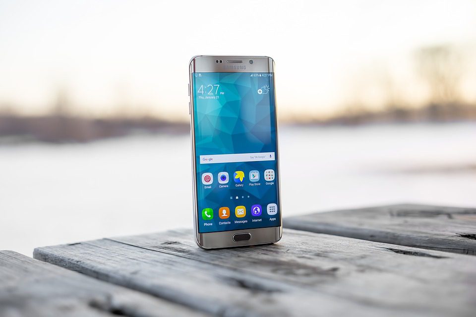 article image Samsungu opět unikla řada informací před oficiálním představením letošních novinek. Je to však takový problém?