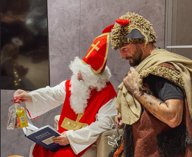 article image Mikulášská nadílka v Newtonu!